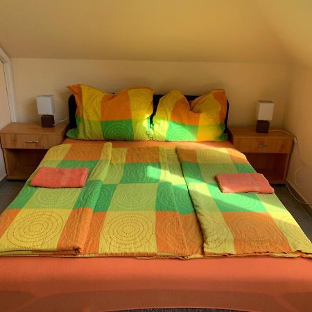 Balaton Kinizsi Apartman Siofok Exterior photo
