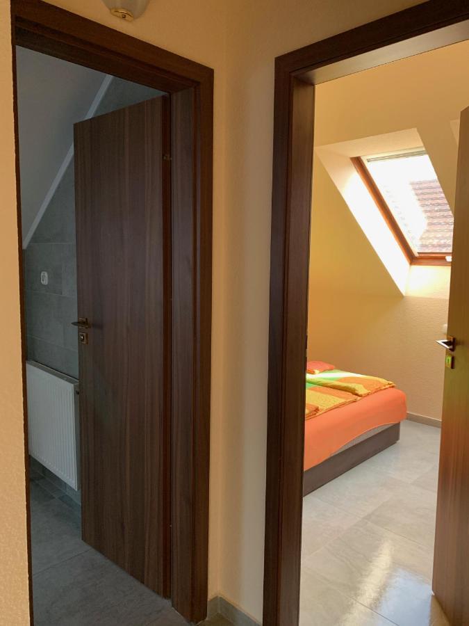 Balaton Kinizsi Apartman Siofok Exterior photo