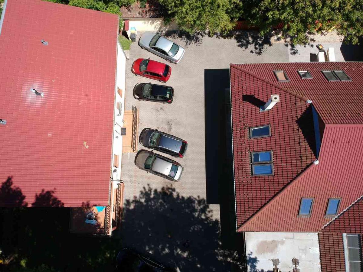 Balaton Kinizsi Apartman Siofok Exterior photo